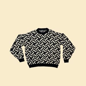 Geometric 1980s M sweater by Pilgrim, black & white USA-made knit crewneck